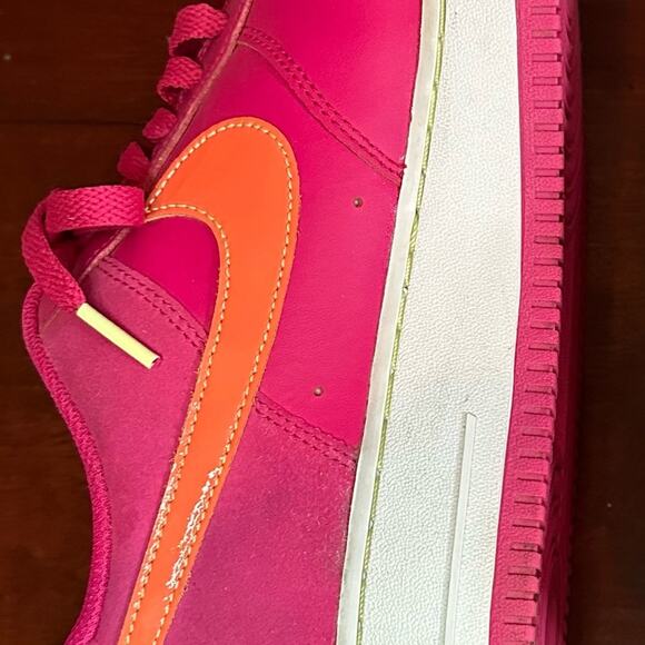 Nike Air Force 1 ‘07 LV8 Low World Tour DD9540-600 Show Sneaker mens Size 10 - Picture 11 of 13